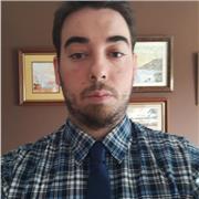 Profesor de Historia imparte clases de la asignatura a niños de ESO y Bachillerato